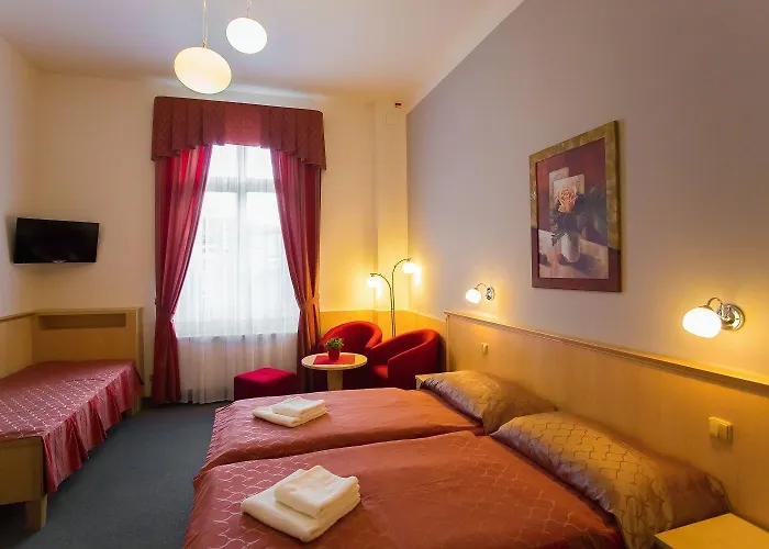 Szálloda Lazensky Sadovy Pramen 3*
