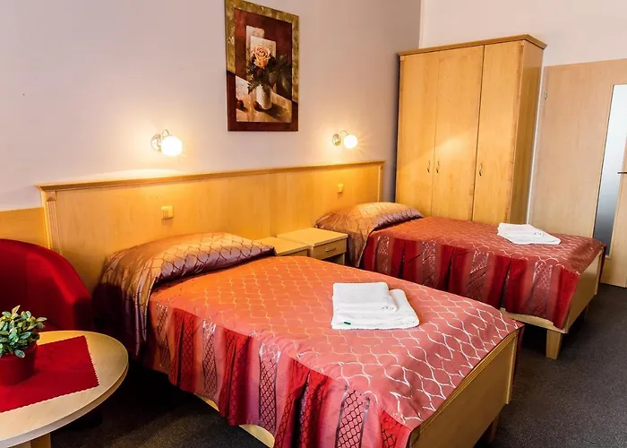 Lazensky Sadovy Pramen 3* Karlovy Vary